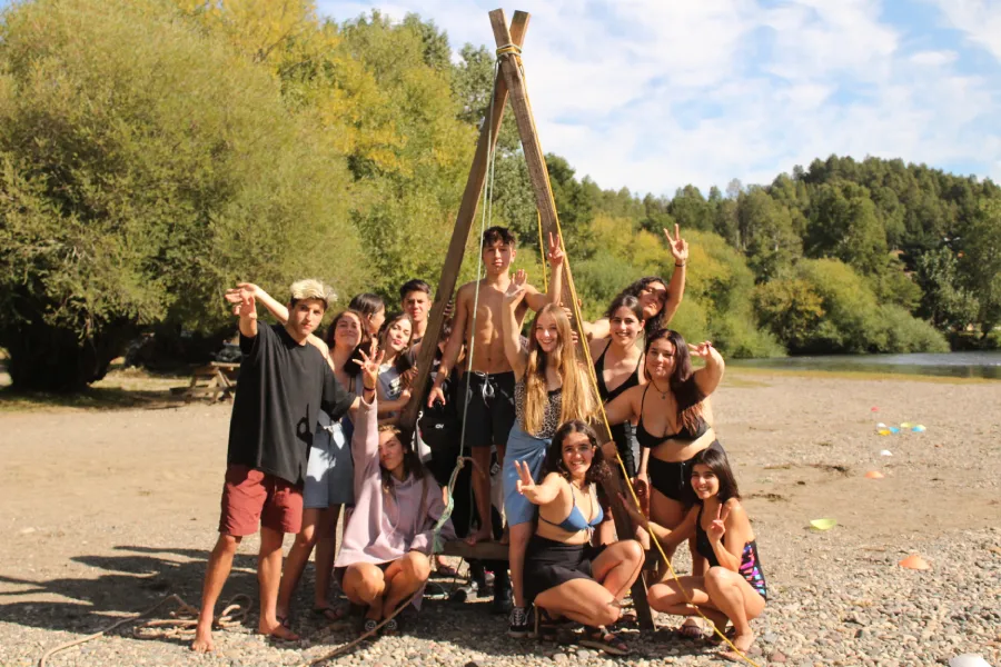 “Actividades al aire libre durante la Gira de Estudio Pucón.”