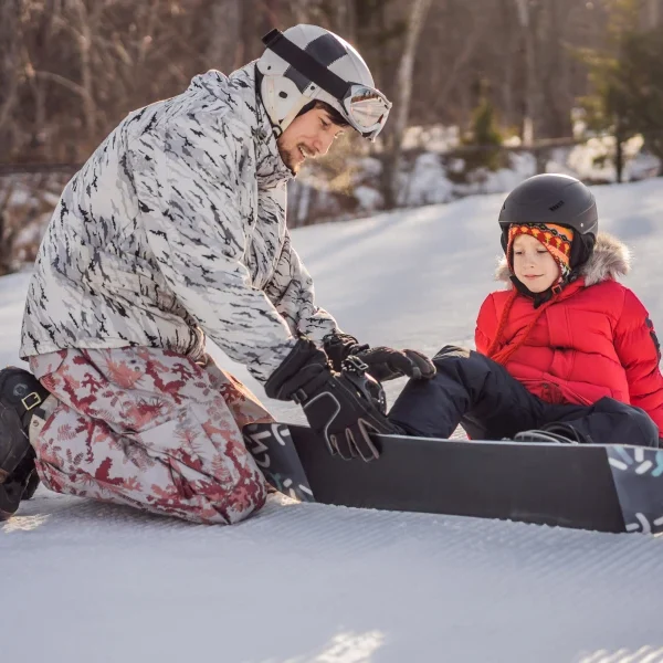 “Alumno aprendiendo en clases privadas de ski o snowboard en Pucón.”